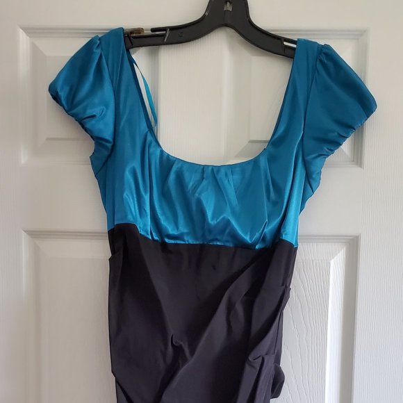 Teal and Black Classy Dress - Picture 8 of 11